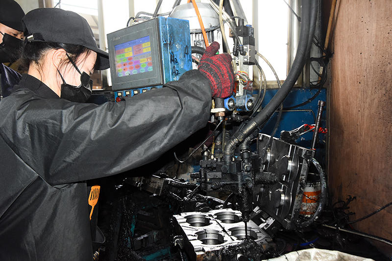 Producția din fabrică