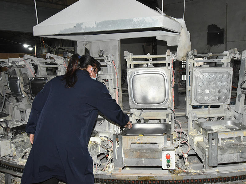 Mașină RIM de înaltă presiune